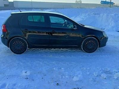 Używany VW Golf V 105 KM (77 kW) 2008