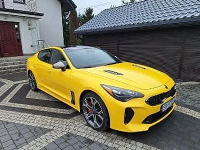 Używany Kia Stinger GT 366 KM (269 kW) 2018 Żółty Hatchback