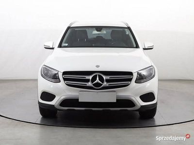 Biały Używany 2017 Mercedes GLC220 SUV | 91 999 zł (Drogi)