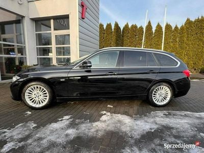 Używany BMW 318 Luxury Line 150 KM (110 kW) 2016 Czarny Kombi