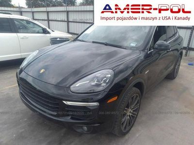 Czarny Używany 2015 Porsche Cayenne SUV | 112 000 zł