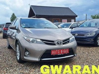 Używany Toyota Auris 124 KM (91 kW) 2013 Szary Kombi