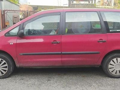 Czerwony Używany 1997 Ford Galaxy Minivan | 2800 zł (Dobra cena)