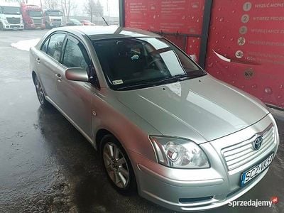 Używany Toyota Avensis 2005 Hatchback