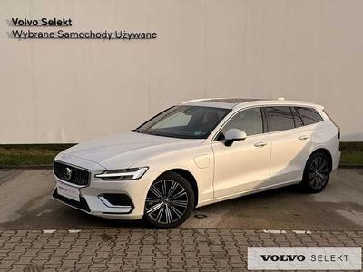 Biały Używany 2025 Volvo V60 Kombi | 209 900 zł