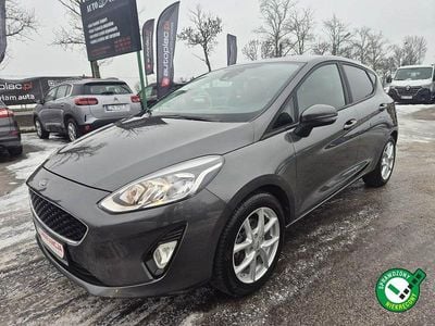 Używany Ford Fiesta 100 KM (73 kW) 2017 Szary Hatchback