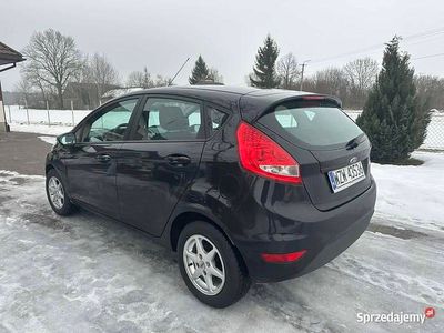 Używany Ford Fiesta 82 KM (60 kW) 2011 Czarny Hatchback