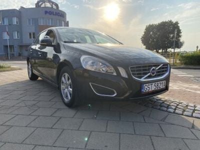 Brązowy Używany 2012 Volvo V60 Kombi | 35 999 zł (Drogi)