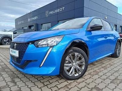 Używany Peugeot e-208 Allure 100 kW (136 KM) 2022 Niebieski Hatchback