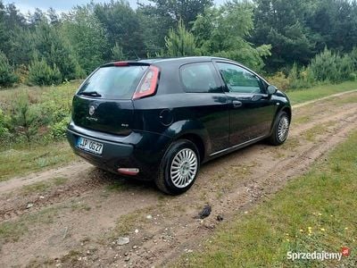 Czarny Używany 2010 Fiat Punto Evo Hatchback | 9990 zł (Uczciwa cena)