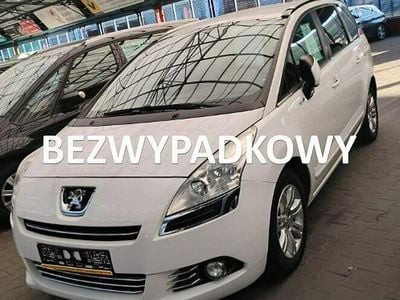 Biały Używany 2013 Peugeot 5008 Minivan | 22 650 zł (Dość drogi)