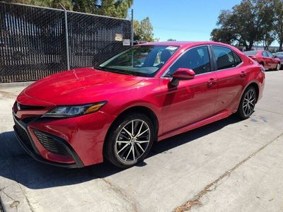 używany Toyota Camry 2.5dm 203KM 2021r. 38 700km