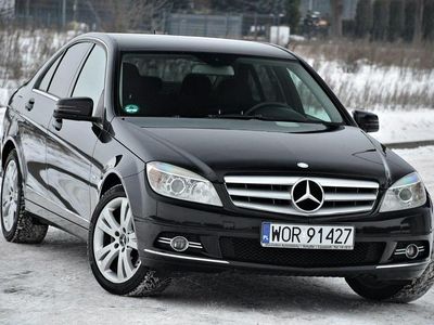 Czarny (metalik, perła) Używany 2010 Mercedes C180 Sedan/Limuzyna | 29 900 zł