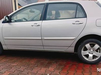 Używany Toyota Corolla 2003 Srebrny Hatchback