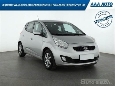 Używany Kia Venga 90 KM (66 kW) 2012 Srebrny Hatchback