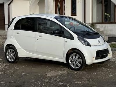 Używany Citroën C-zero 49 kW (67 KM) 2011 Biały Hatchback