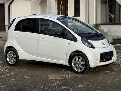 Biały Używany 2011 Citroën C-zero Hatchback | 26 500 zł