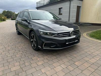 Czarny Używany 2021 VW Passat Kombi | 91 800 zł