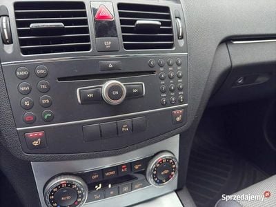 Mercedes C180