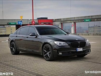 Czarny Używany 2015 BMW 740L Sedan/Limuzyna | 69 000 zł