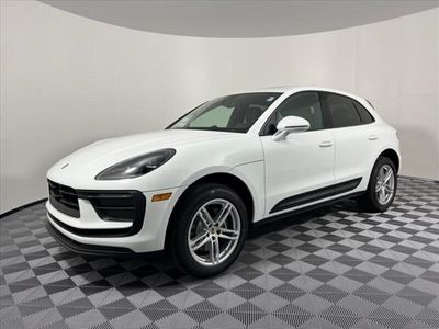 używany Porsche Macan 2dm 261KM 2024r. 2 523km