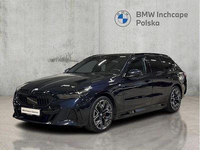 Czarny carbon m metalizowany Używany 2024 BMW 530e Comfort Edition Kombi | 269 900 zł