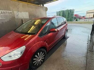 Używany Ford S-MAX S 2006 Czerwony Minivan