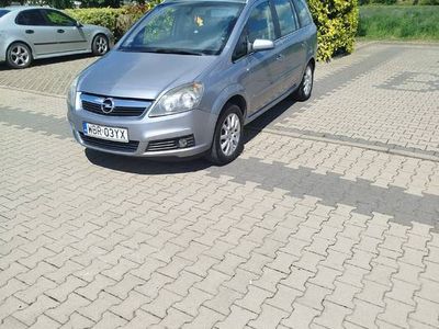 Używany Opel Zafira 140 KM (102 kW) 2006 Minivan