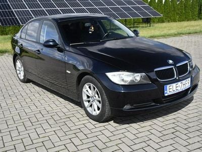 Granatowy Używany 2008 BMW 318 Sedan/Limuzyna | 13 900 zł (Dobra cena)