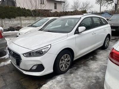 Używany Hyundai i30 115 KM (84 kW) 2019 Biały Kombi