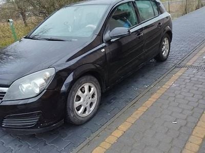 Używany Opel Astra 2003 Czarny Hatchback