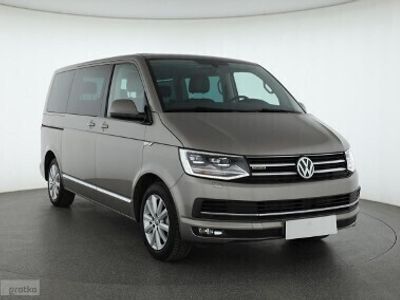 VW Caravelle