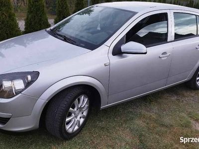 używany Opel Astra 1.6 2005