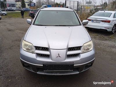 używany Mitsubishi Outlander 