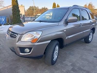 Używany Kia Sportage 140 KM (102 kW) 2009 Złoty SUV