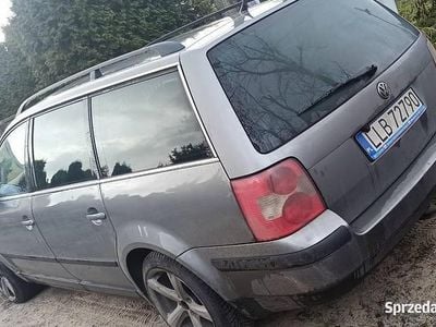 Szary Używany 2003 VW Passat Kombi | 7000 zł (Dość drogi)