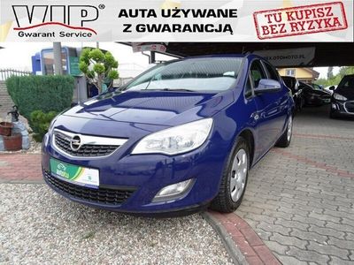 Używany Opel Astra Enjoy 125 KM (91 kW) 2012 Granatowy Hatchback