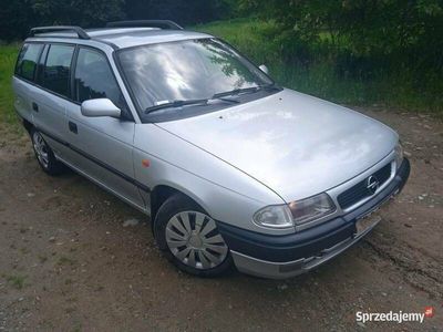 używany Opel Astra 1.6 16V Kombi