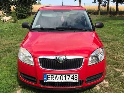 Używany Skoda Fabia 2009 Czerwony Hatchback