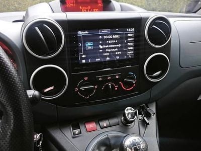 Używany 2014 Peugeot Partner Minivan | 28 000 zł (Dość drogi)