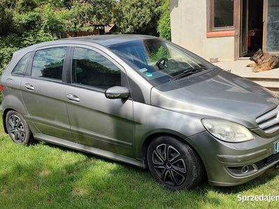 Używany Mercedes B200 2005 Srebrny Minivan