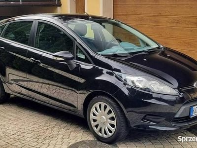 Używany Ford Fiesta 82 KM (60 kW) 2010 Czarny (metalik) Hatchback