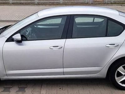 Srebrny Używany 2019 Skoda Octavia Hatchback | 36 999 zł (Uczciwa cena)