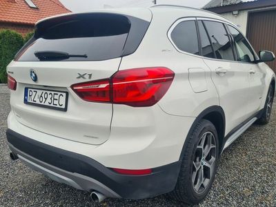 Biały Używany 2016 BMW X1 SUV | 78 500 zł (Drogi)