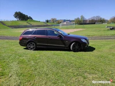 Używany Mercedes E350 231 KM (169 kW) 2010