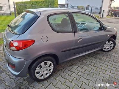 Peugeot 206+