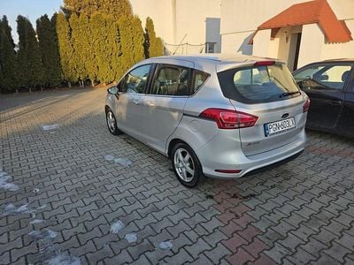Srebrny Używany 2017 Ford B-MAX Minivan | 29 900 zł (Dość drogi)