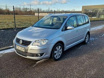 Srebrny Używany 2007 VW Touran Minivan | 11 900 zł