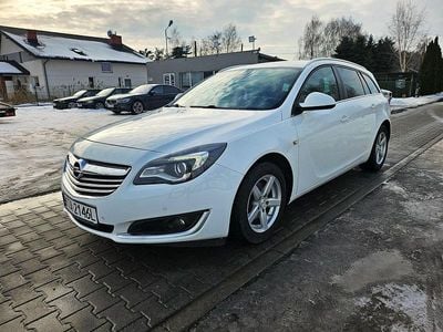 Używany Opel Insignia 120 KM (88 kW) 2014 Biały Kombi