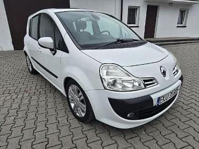 Biały Używany 2009 Renault Modus Minivan | 17 900 zł
